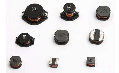 贴片电感和插件电感到底哪个好些？